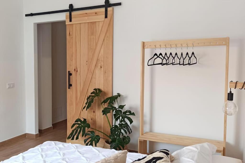 Limerencia: Tu Hogar En Este Blanco Pueblo Frigiliana Esterno foto